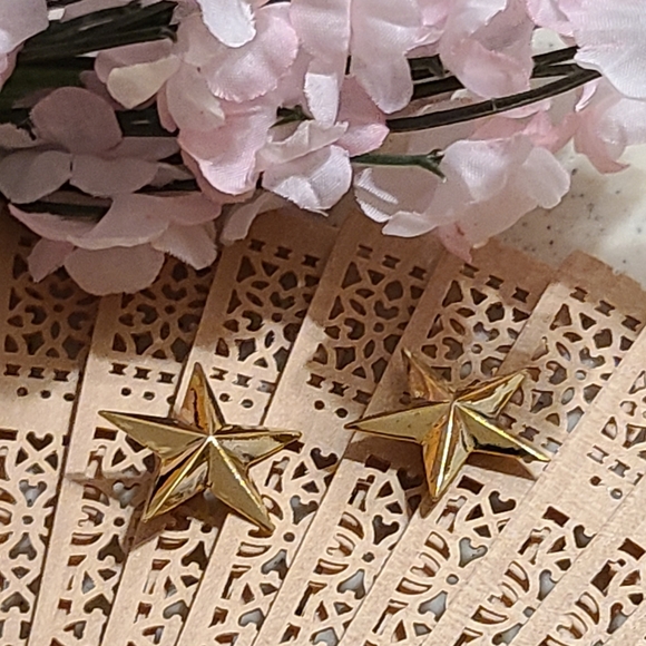 80's Style Gold earrings vintage earrings for sale - Picture 4 of 12